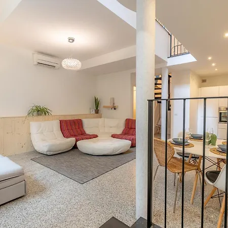 Apartment Moderno Loft A Due Passi Dal Lago