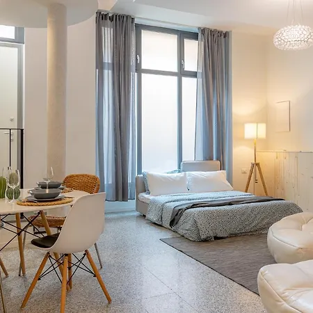 Moderno Loft A Due Passi Dal Lago Torno