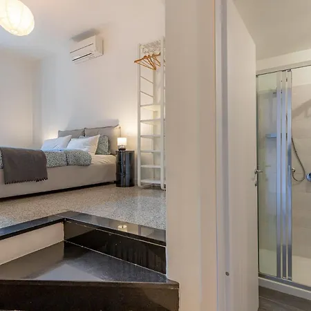 Apartment Moderno Loft A Due Passi Dal Lago *